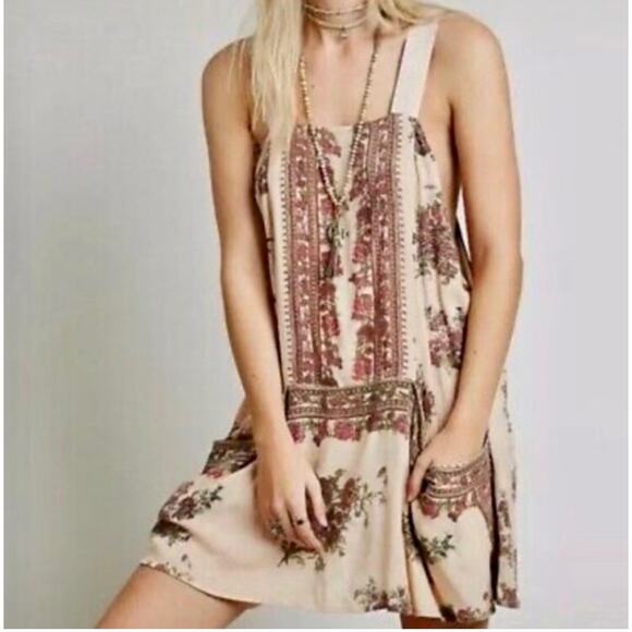 Free People Dresses & Skirts - FREE PEOPLE Paradise Song Dress Size M Tunic Boho Prairie Casual